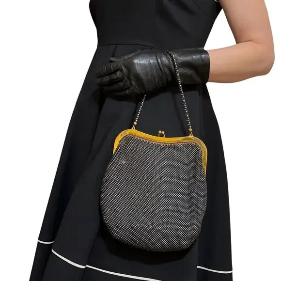 1930s Whiting & Davis Vintage Gunmetal Metal Mesh Chain Strap Evening Bag Purse